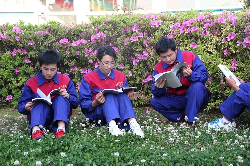 学文科将来可以从事什么职业?做哪些工作?理