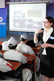 学钣喷美，轻松当老板