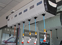 云南万通学校先进设备室