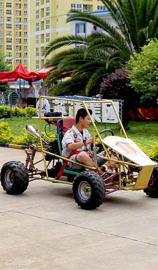 云南万通自制沙滩车