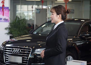 万通汽修学校汽修专业-汽车商务+互联网