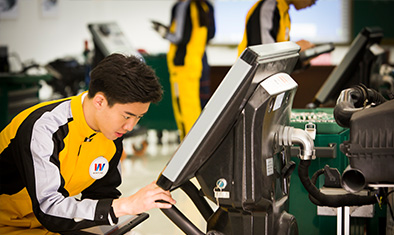 云南万通汽修学校