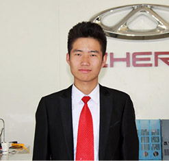 云南万通汽修学校成功学子_孔明