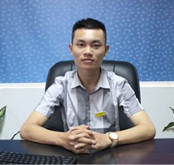 云南万通汽修学校成功学子_罗厅